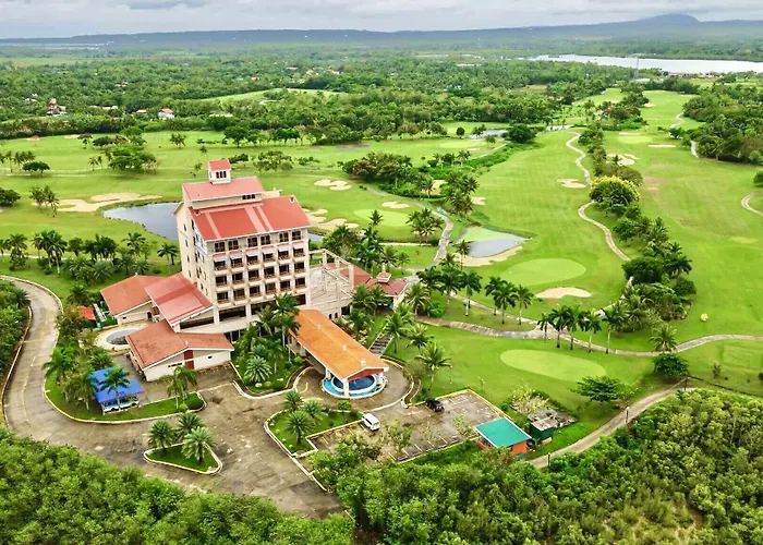 Resort Queens Island Golf And