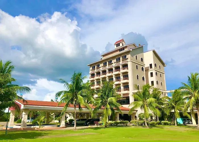 Queens Island Golf And Resort Medellin